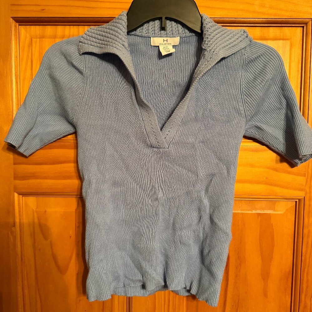 Halston Ribbed Sweater. Size Small